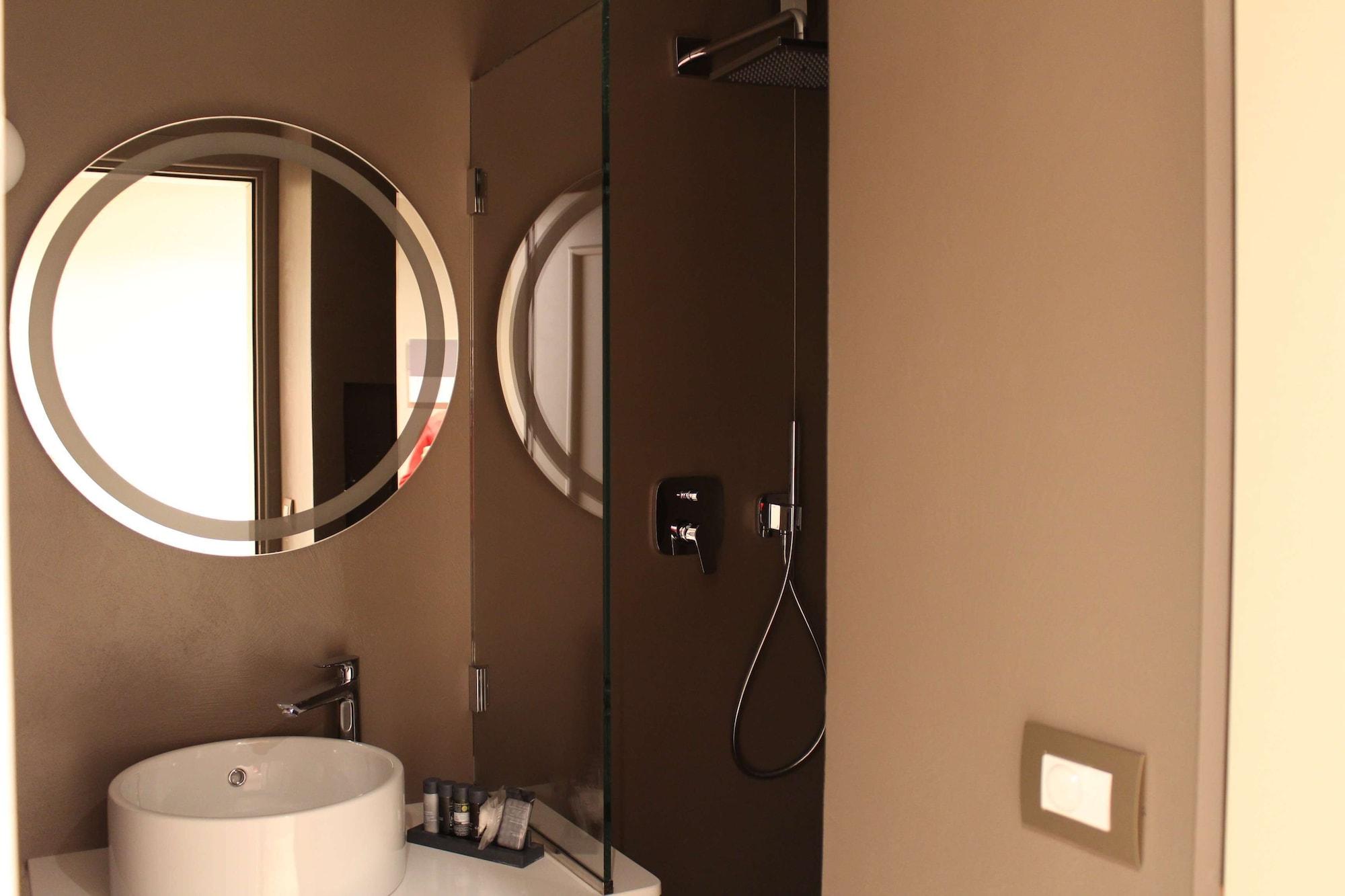 Western Moderno Verdi Hotel