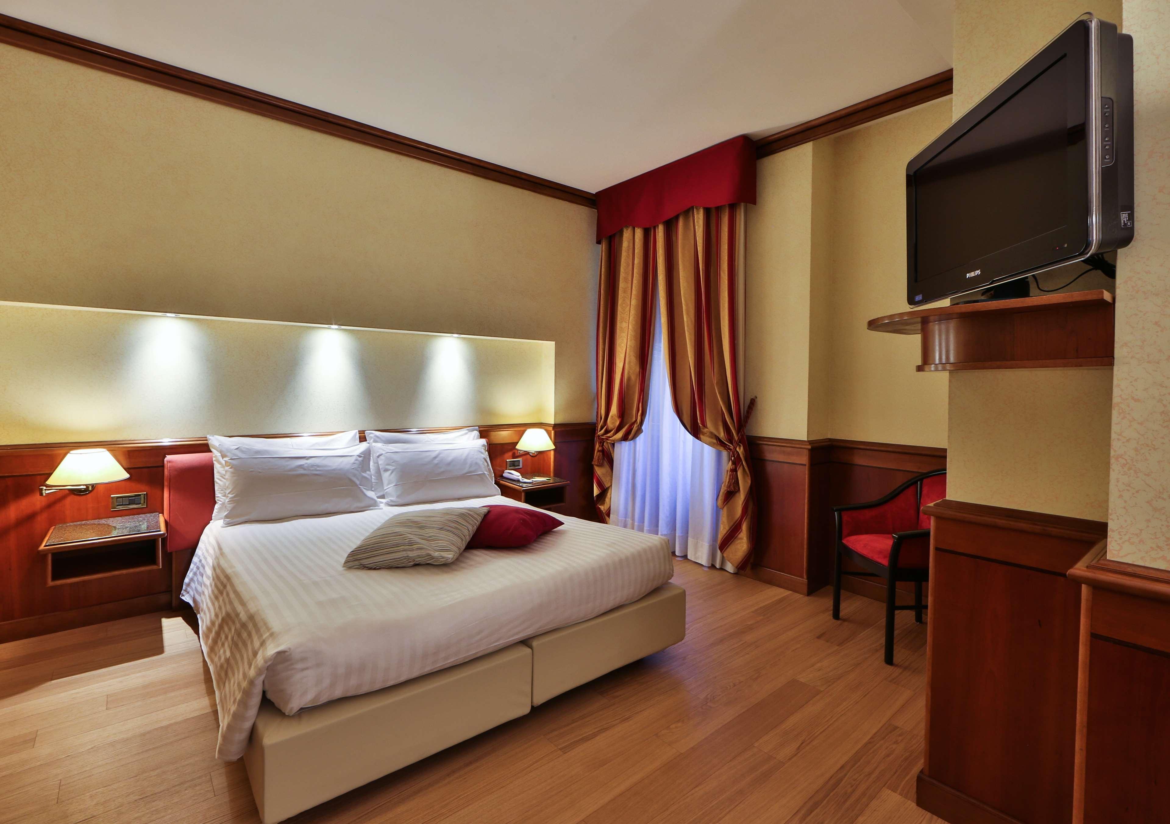 Western Moderno Verdi Hotel Genua