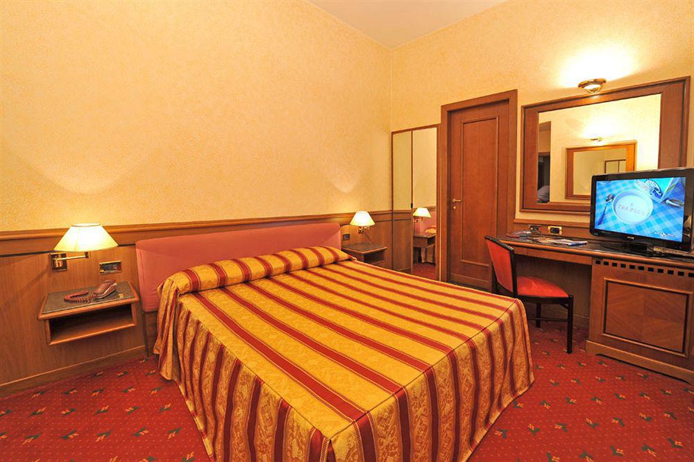 Hotel Western Moderno Verdi Genua